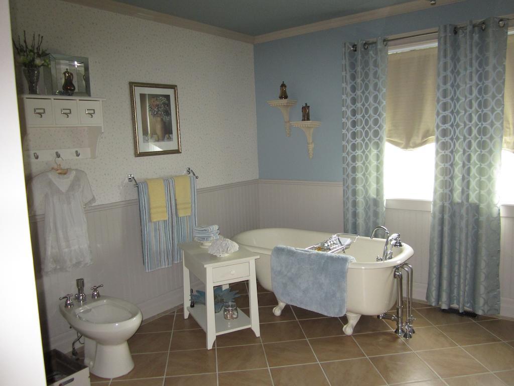 Casa Breeze B&B Saint Stephen Habitación foto